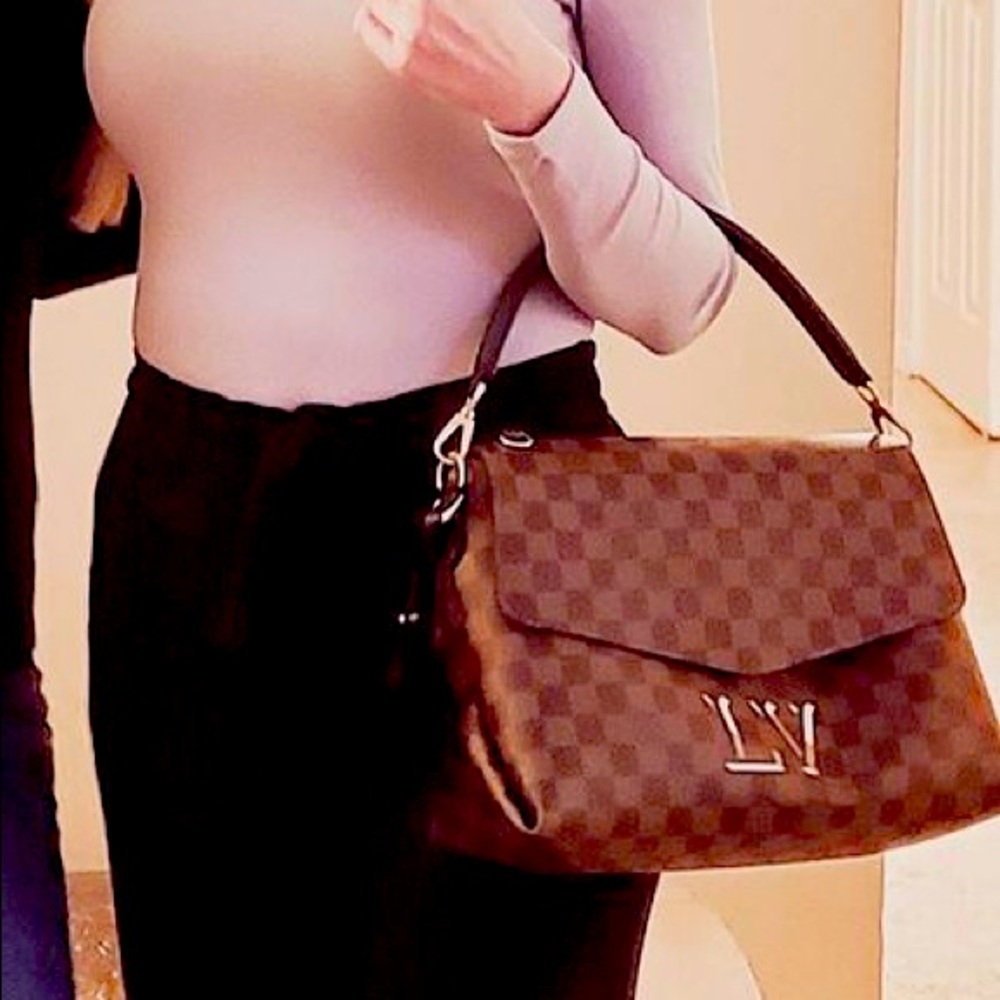 Louis Vuitton Beaubourg MM